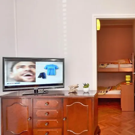 Apartment Oscar