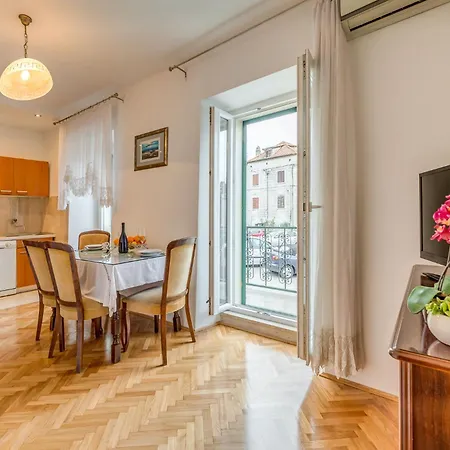 Apartamento Oscar